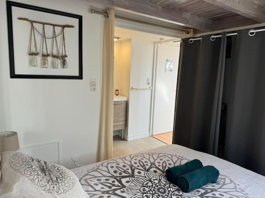 Ღ L'Entr'Act • Au Coeur De Ville Et Du Vieux Port La Rochelle  Eksteriør bilde